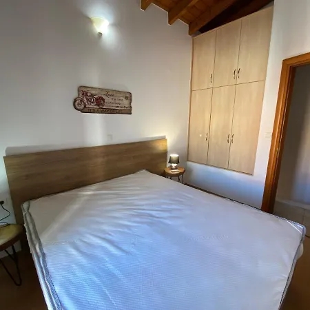 Romantic Maisonette In The Heart Of Pythagoreio Rh Door Extérieur photo